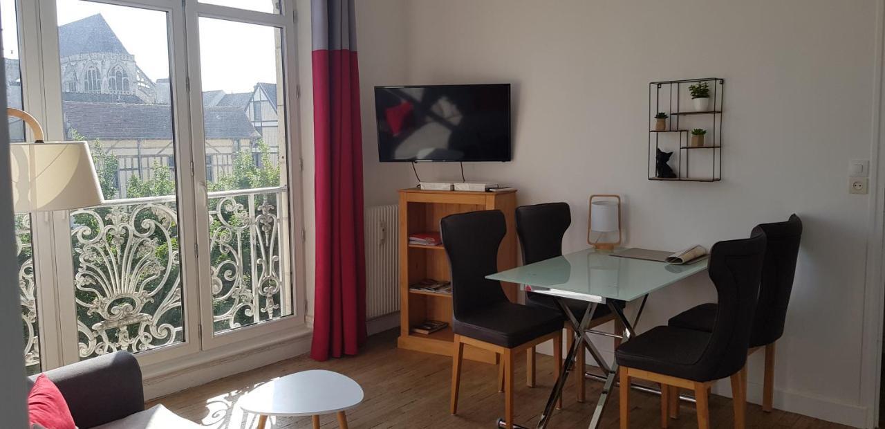 Au Coeur De Ville Troyes Kültér fotó